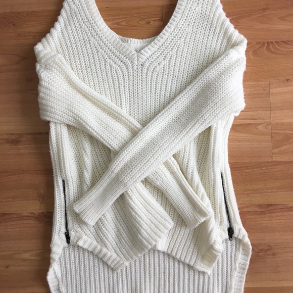 Cream Sweater - Picture 2 of 2